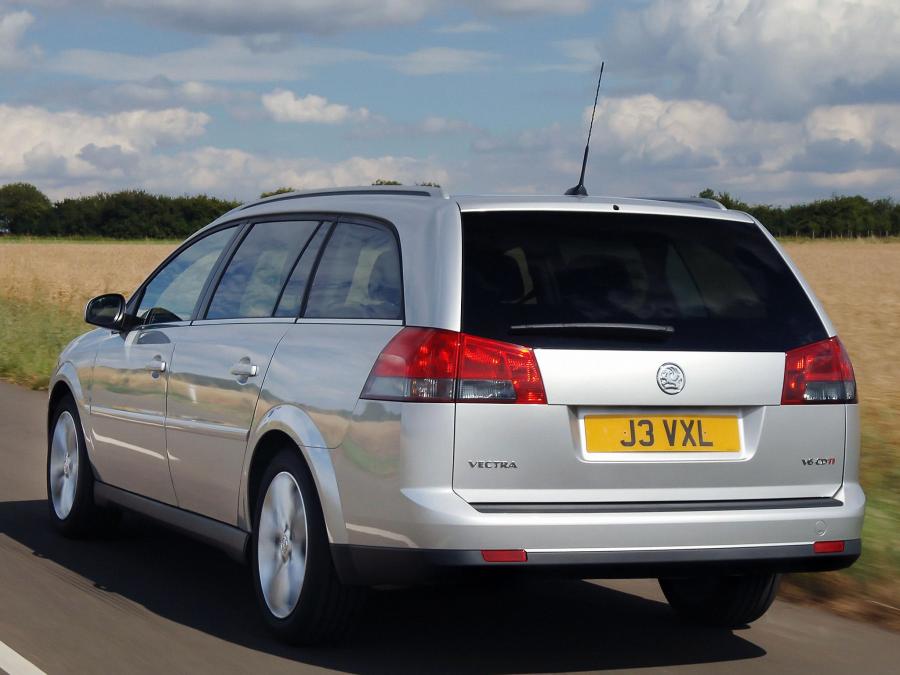  Vauxhall Vectra Estate 2005 года  (фото 4 из 8)